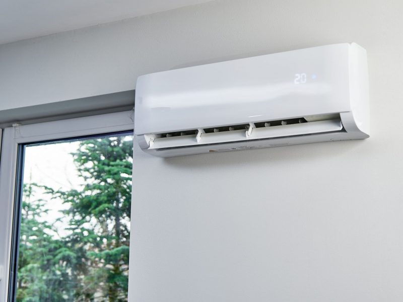 air-conditioner-hanging-on-the-wall-close-up-2025-03-16-20-03-33-utc